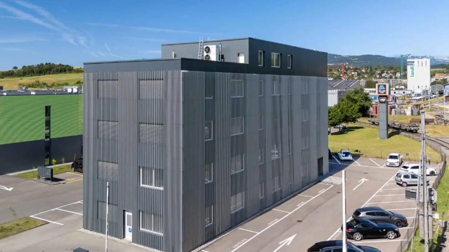 Commercial à vendre - 1350 Orbe