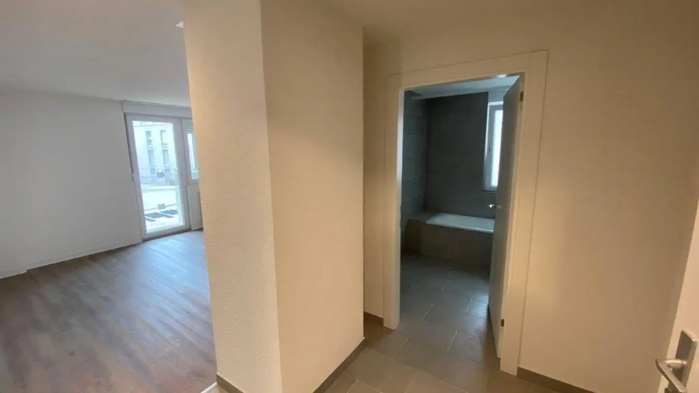 Wohnung mieten - Rue De La Charrière 87, 2300 La Chaux-de-Fonds - Foto 4
