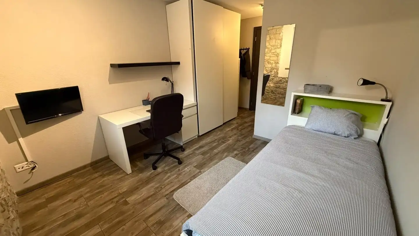 Single room for rent - Chemin De Gravernay 11, 1030 Bussigny - Photo 2