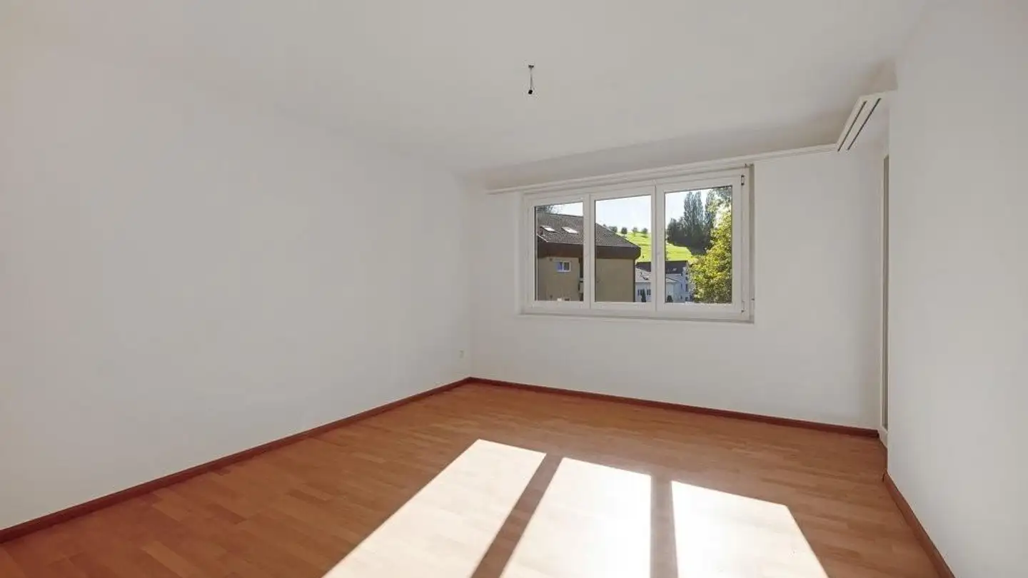 Appartamento in affitto - Zelgwasserweg 33, 4460 Gelterkinden - Photo 4