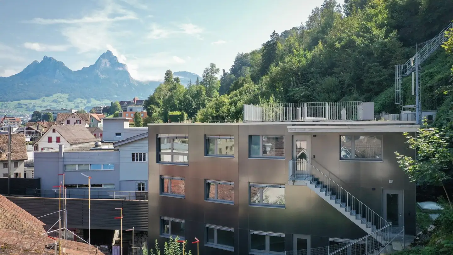 Edificio ad uso misto in vendita - Olympstrasse 8, 6440 Brunnen - Foto 3