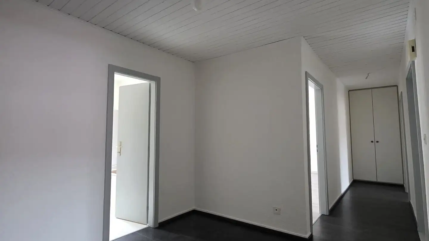 Appartement à louer - Rue de l'Industrie 30, 2300 La Chaux-de-Fonds - Photo 2