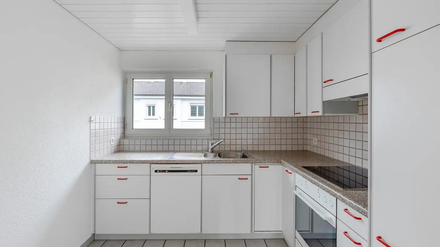 Apartment for rent - Henauerstrasse 7, 9244 Niederuzwil - Photo 4