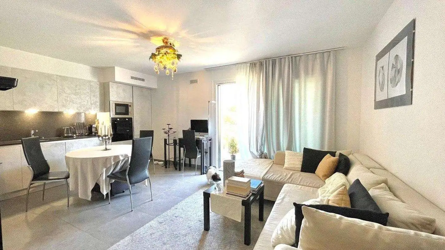Apartment for sale - Via Lugano, 6953 Lugaggia