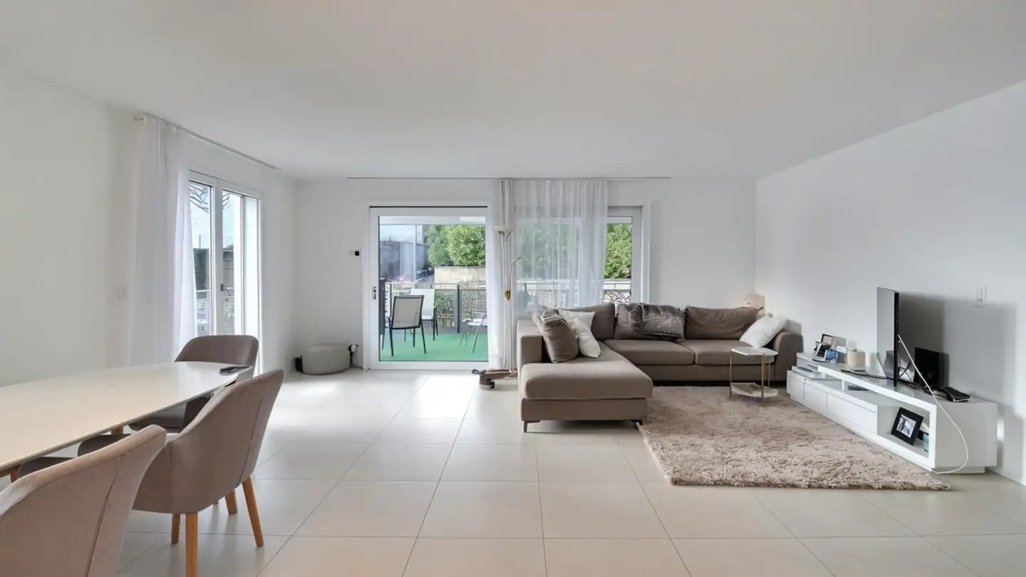 Wohnung mieten - Grand'Rue, 1188 St-George - Foto 3