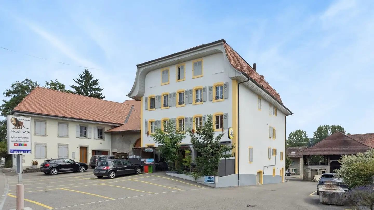 Mixed-use building for sale - Au Village, 1483 Montet (Broye)