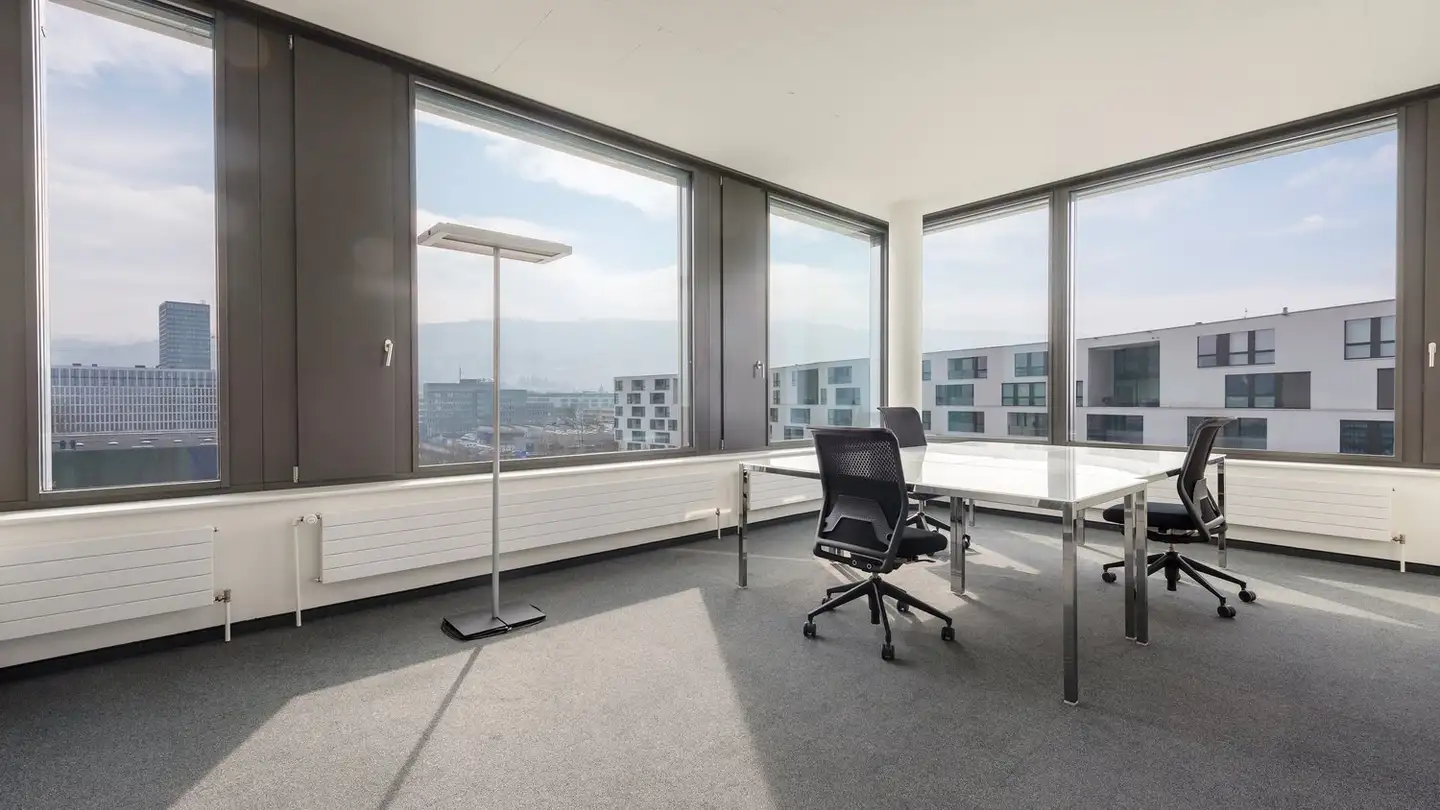 Office space for rent - General-Guisan-Strasse 6, 6300 Zug - Photo 2
