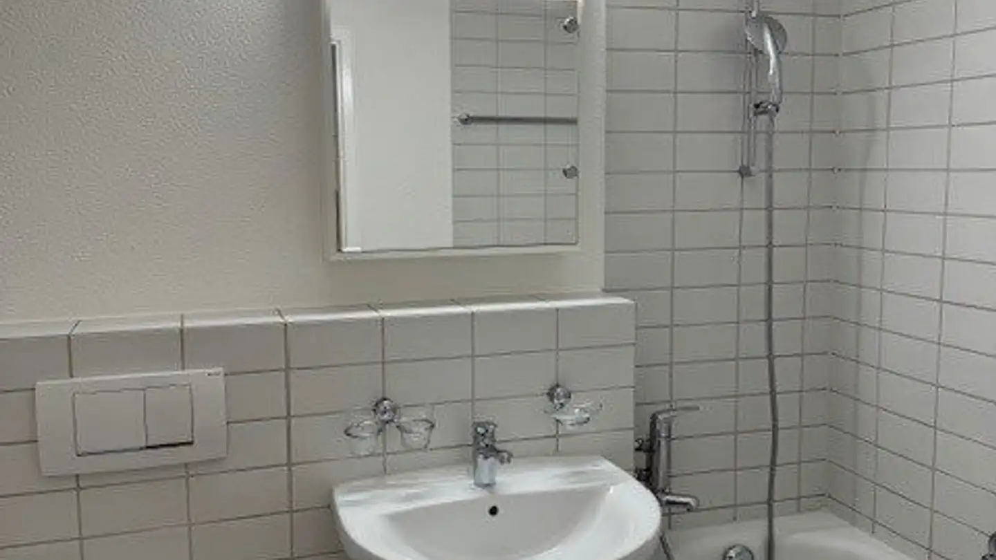 Appartement à louer - Frassen 2, 7013 Domat/Ems - Photo 3