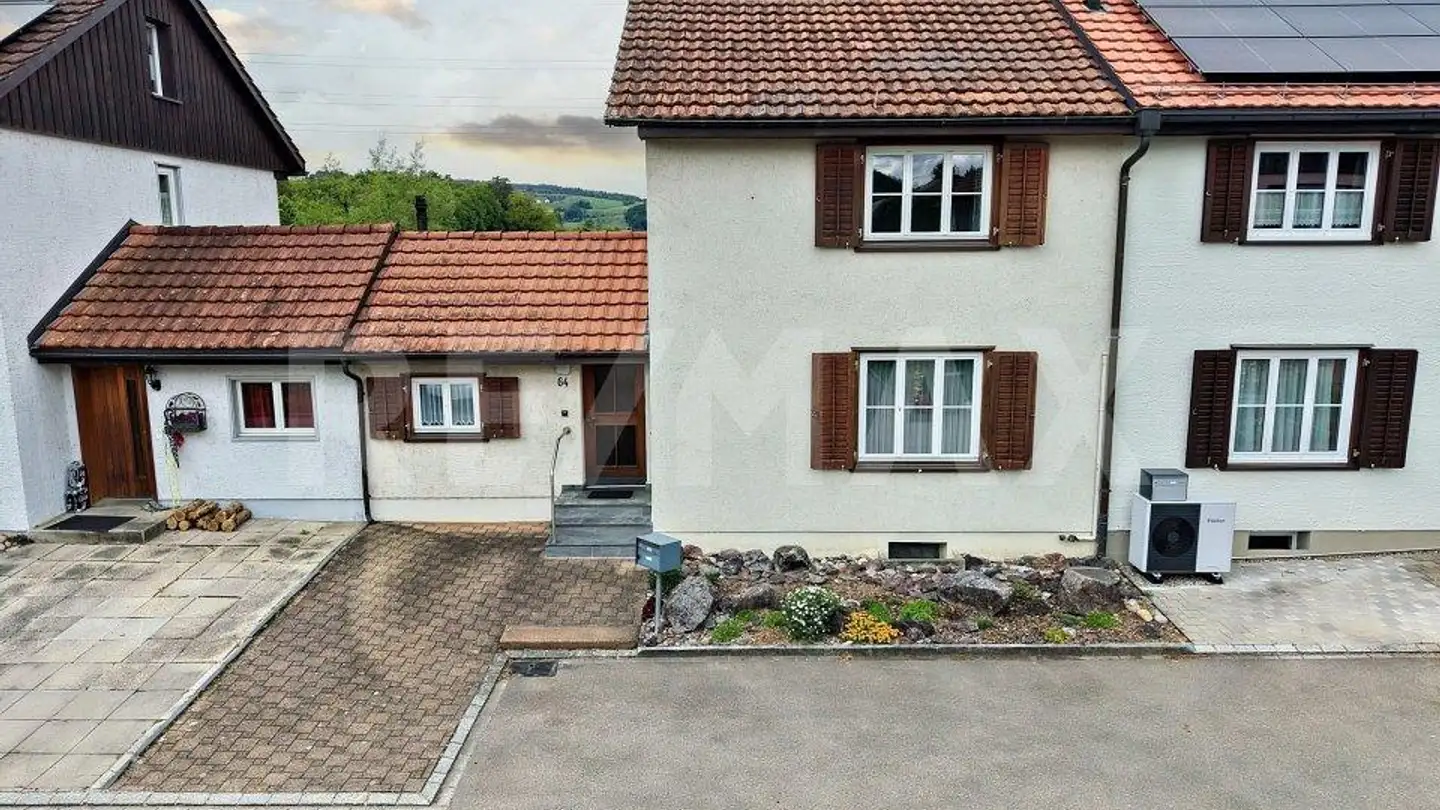 Casa bifamiliare in vendita - 8408 Winterthur - Foto 2