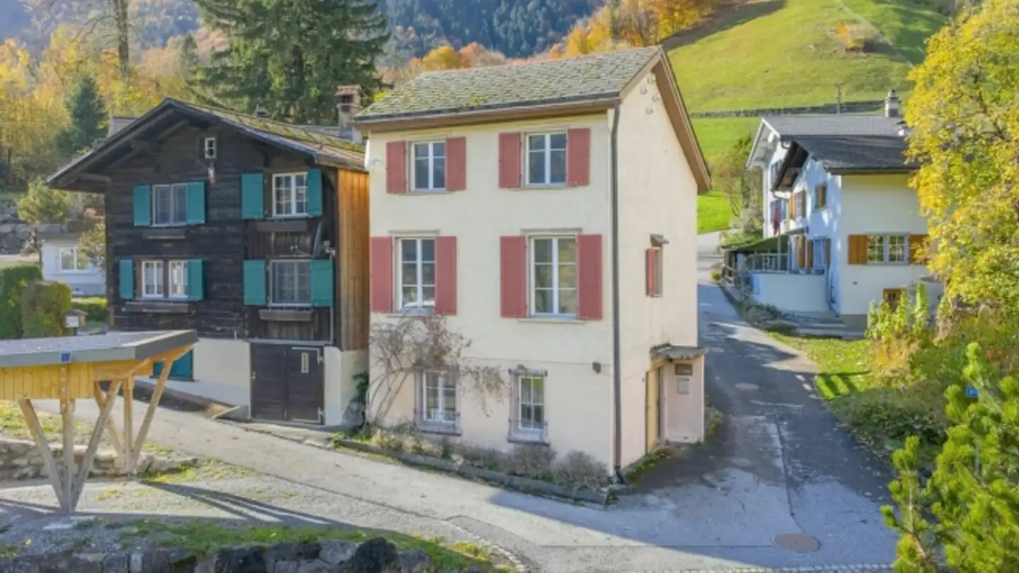 Einfamilienhaus kaufen - Allmeindli 1, 8762 Schwändi b. Schwanden