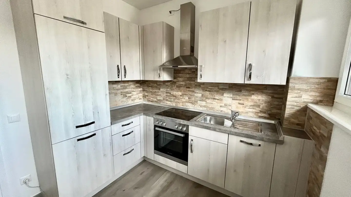 Appartement à louer - Via L. Favre 7, 6830 Chiasso