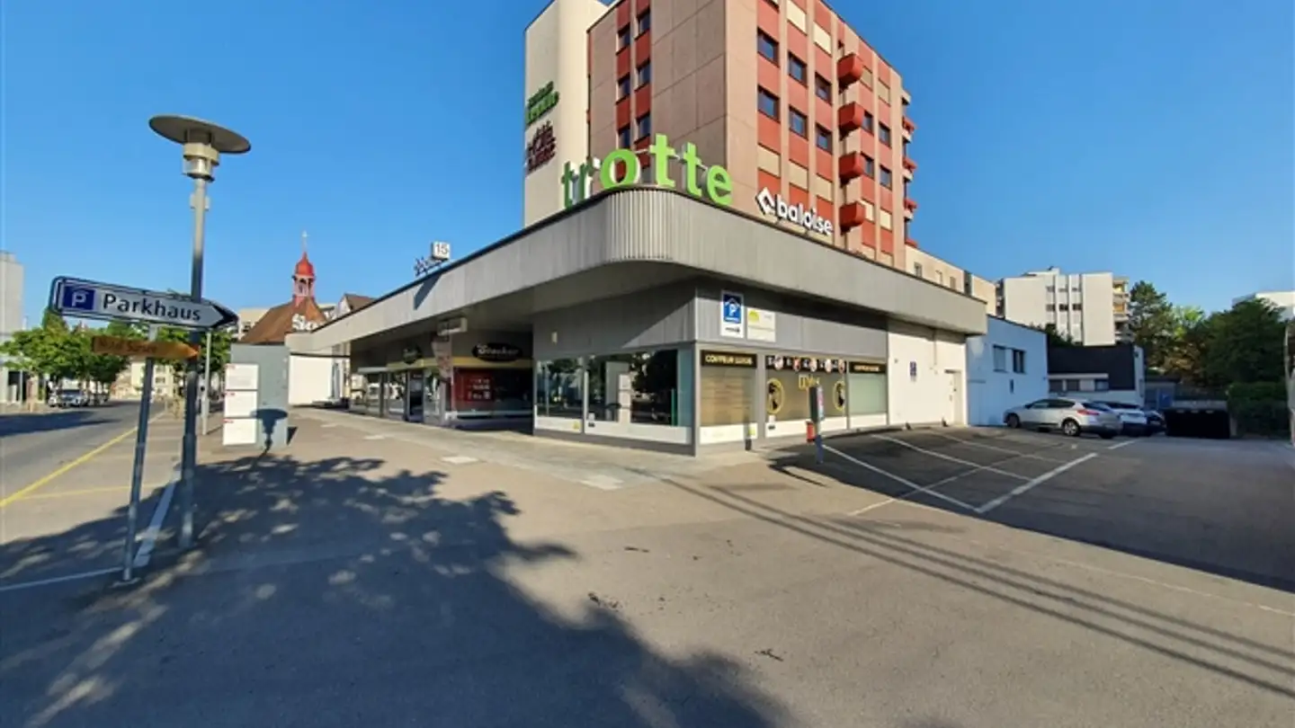 Office space for sale - 6210 Sursee - Photo 2