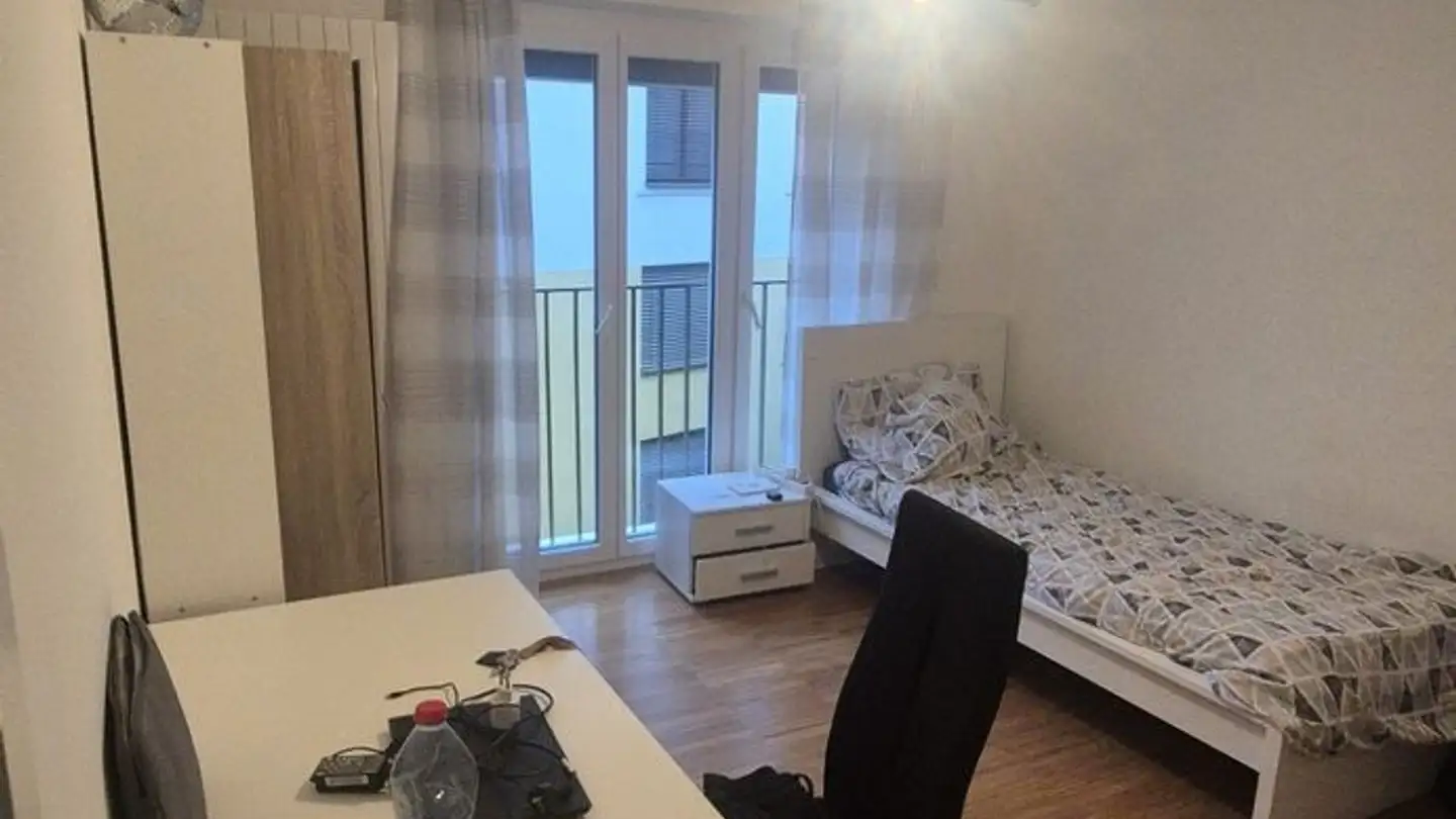 Single room for rent - Badenerstrasse 710, 8048 Zürich