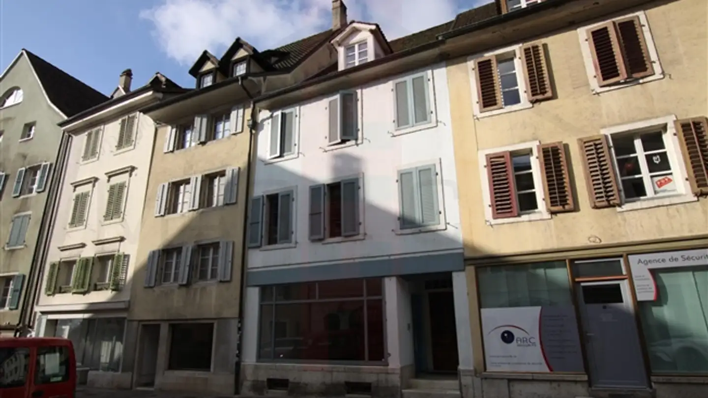 Wohnung mieten - Rue De Fer 7, 2800 Delémont - Foto 2