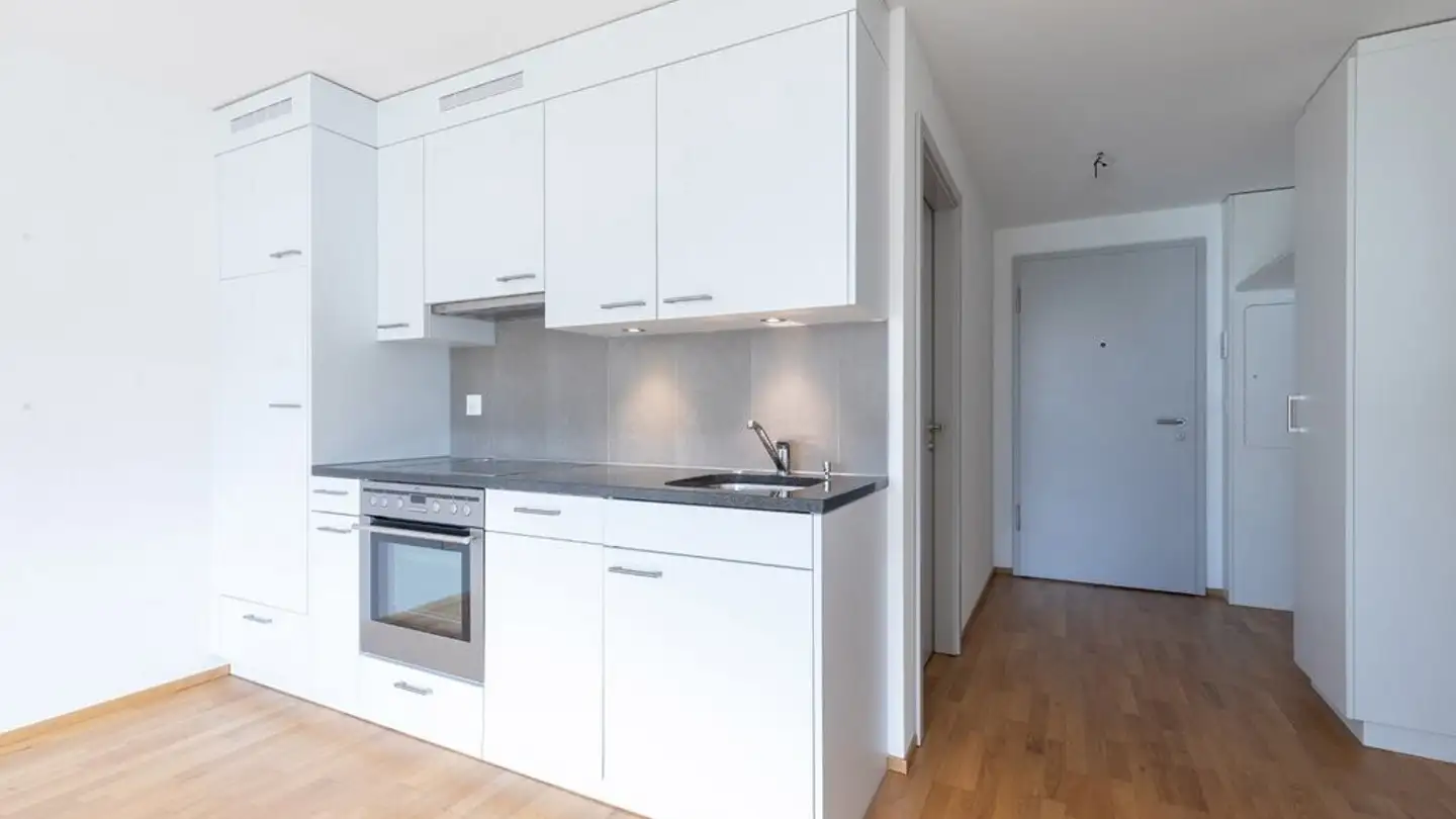 Apartment for rent - Furkastrasse, 3904 Naters - Photo 4