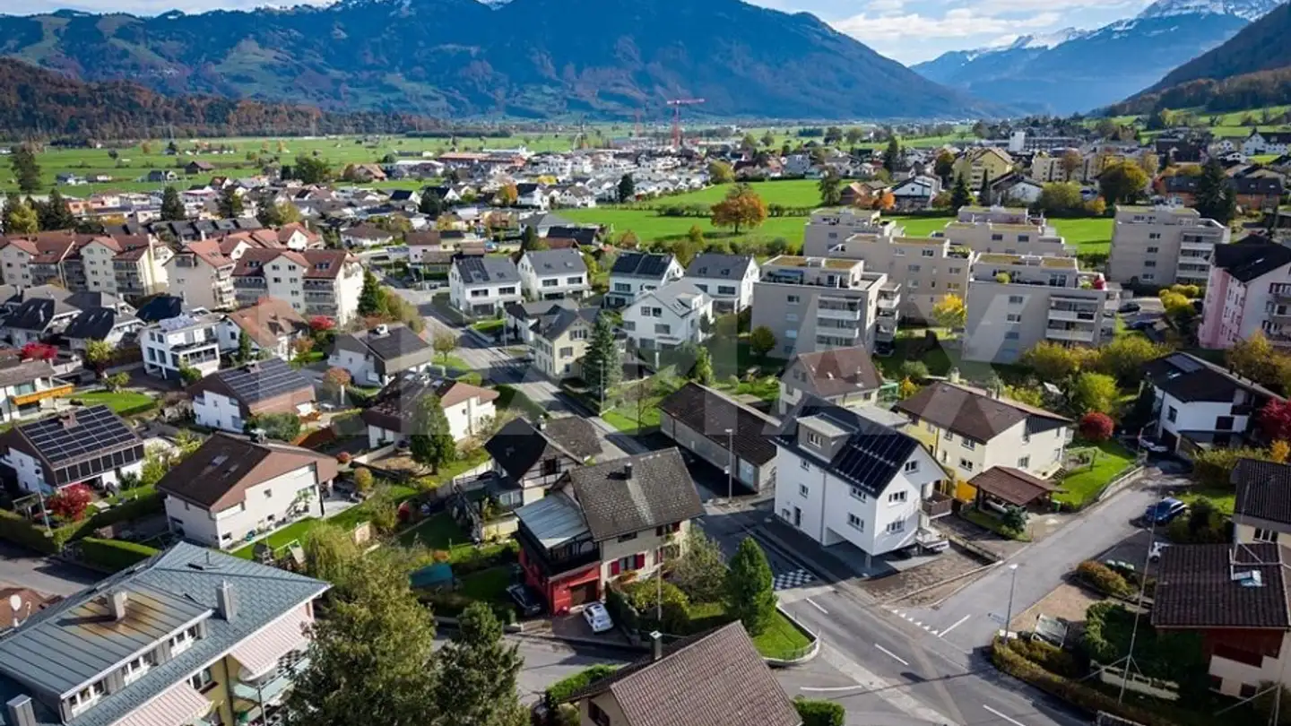 Einfamilienhaus kaufen - Bahnhofstrasse 11, 8864 Reichenburg