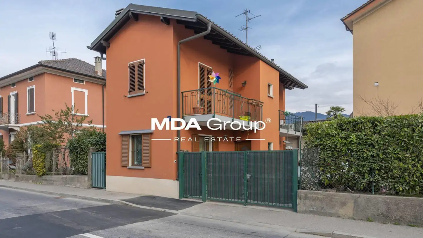 Casa singola in vendita - Via Carlo Cattaneo, 6830 Chiasso - Foto 3