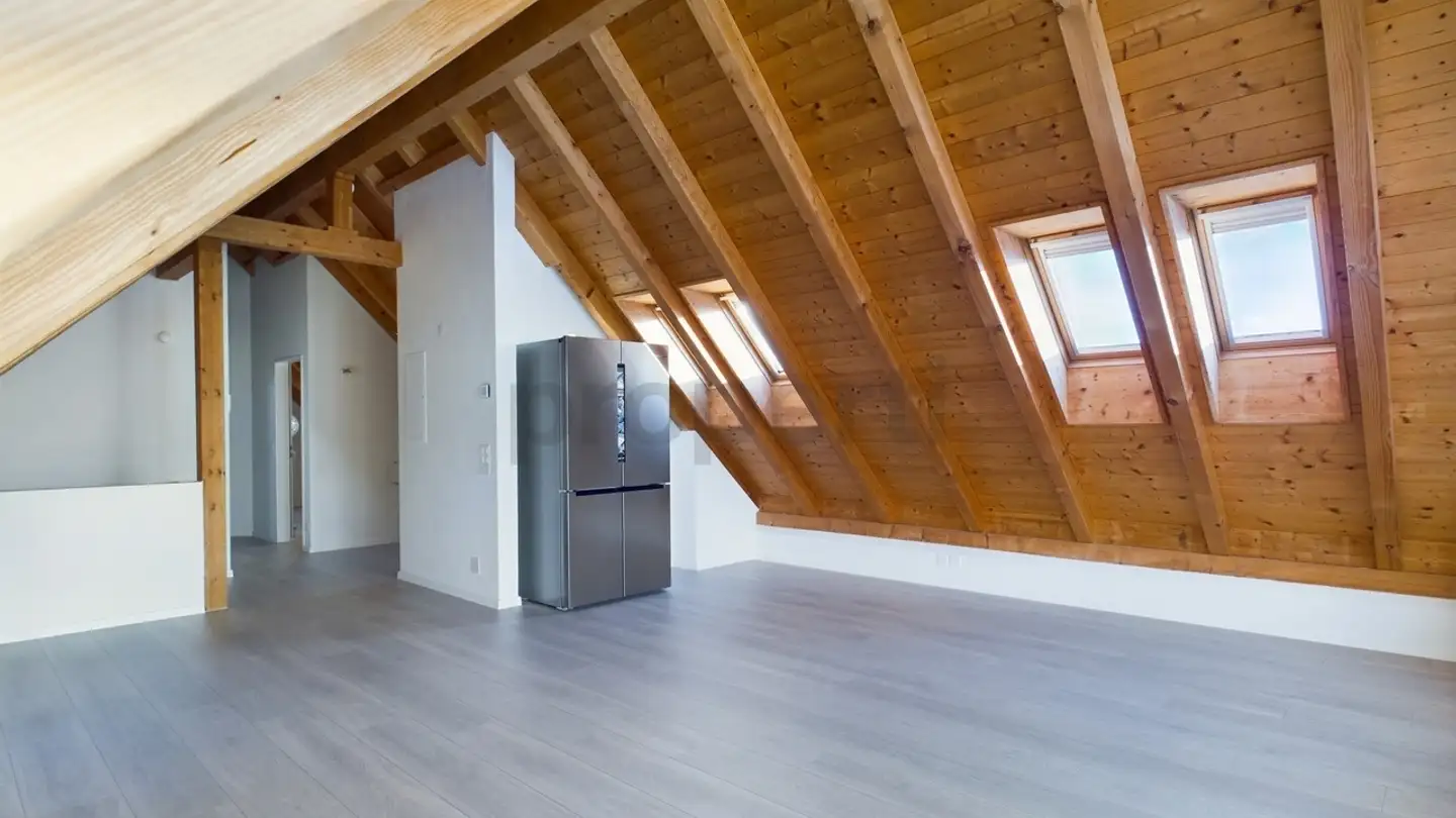 Dachgeschosswohnung mieten - 8107 Buchs ZH
