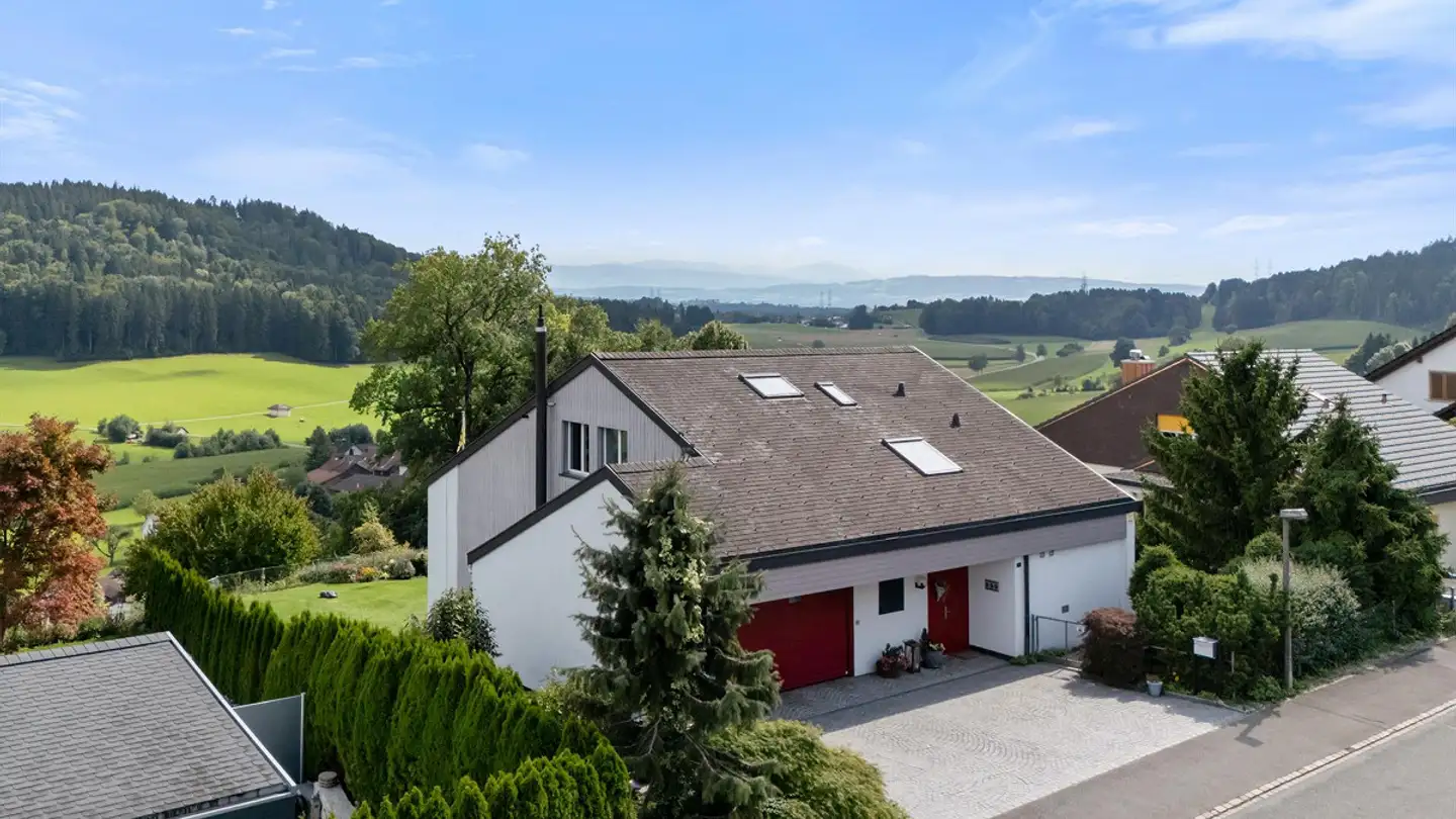Single house for sale - 8322 Madetswil