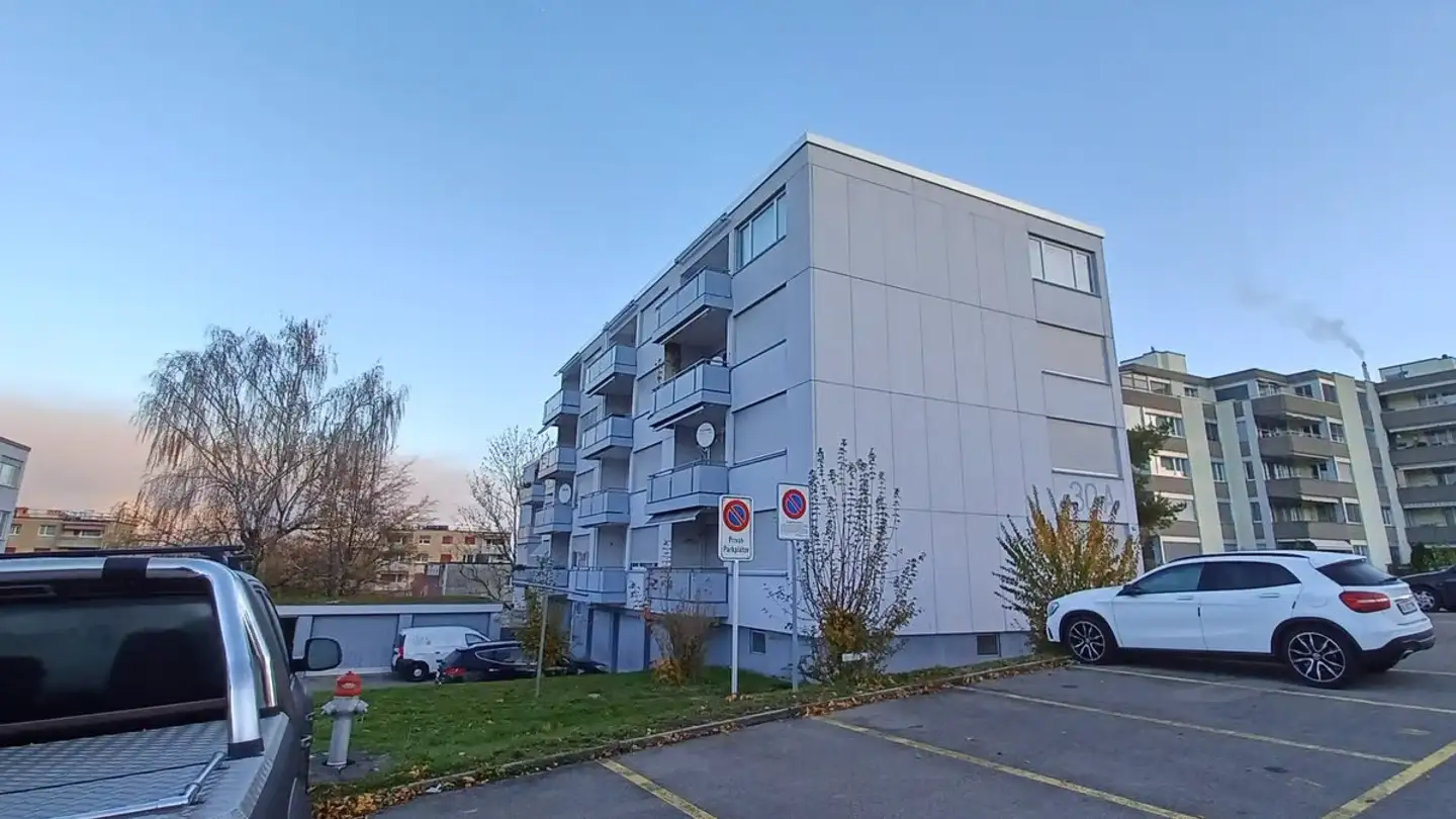 Outdoor parking space for rent - Oberriedenstrasse 30a, 5412 Gebenstorf