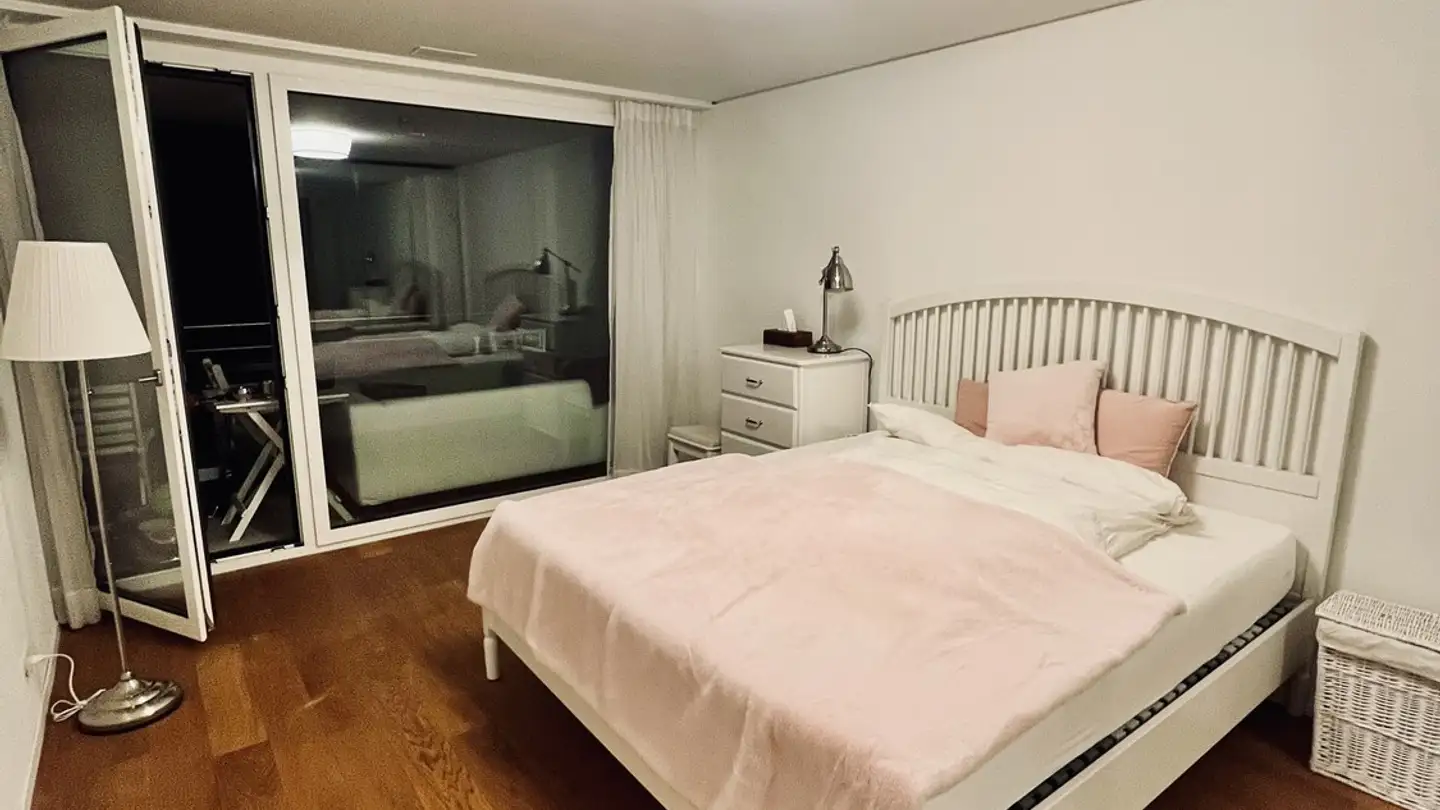 Single room for rent - Dorfplatz 3, 8832 Wollerau - Photo 2