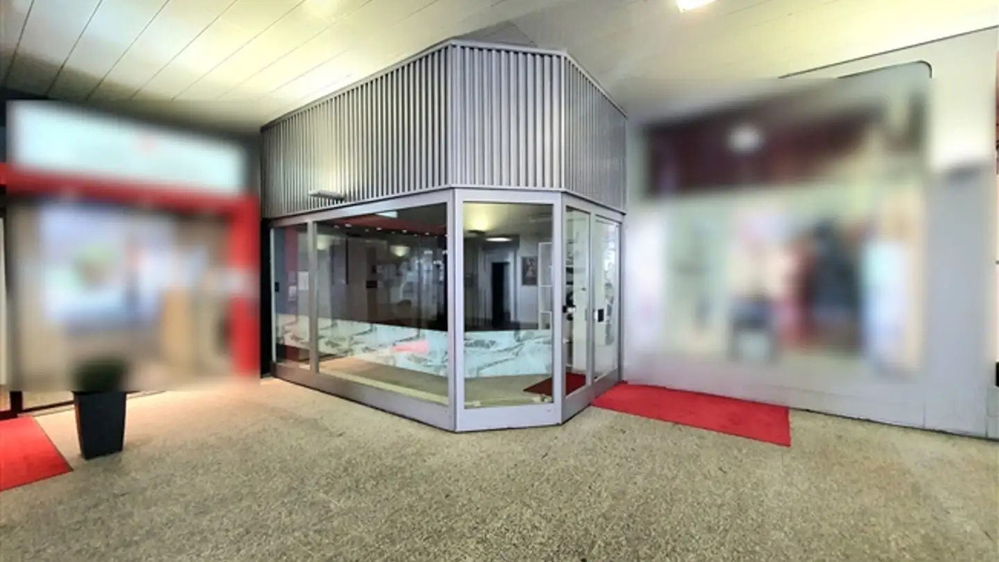 Office space for sale - 6210 Sursee