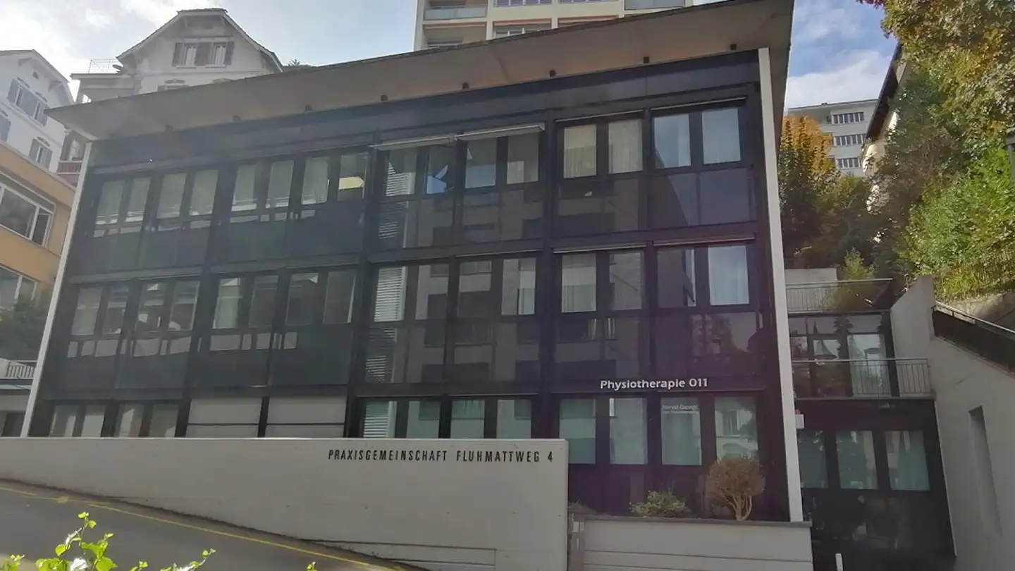 Tiefgaragenstellplatz mieten - Fluhmattweg 4, 6004 Luzern - Foto 2