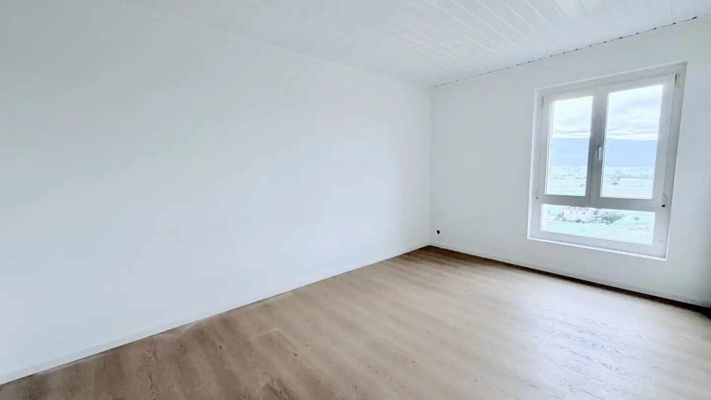 Dachgeschosswohnung mieten - Rue Frédéric Soguel 22, 2053 Cernier - Foto 4