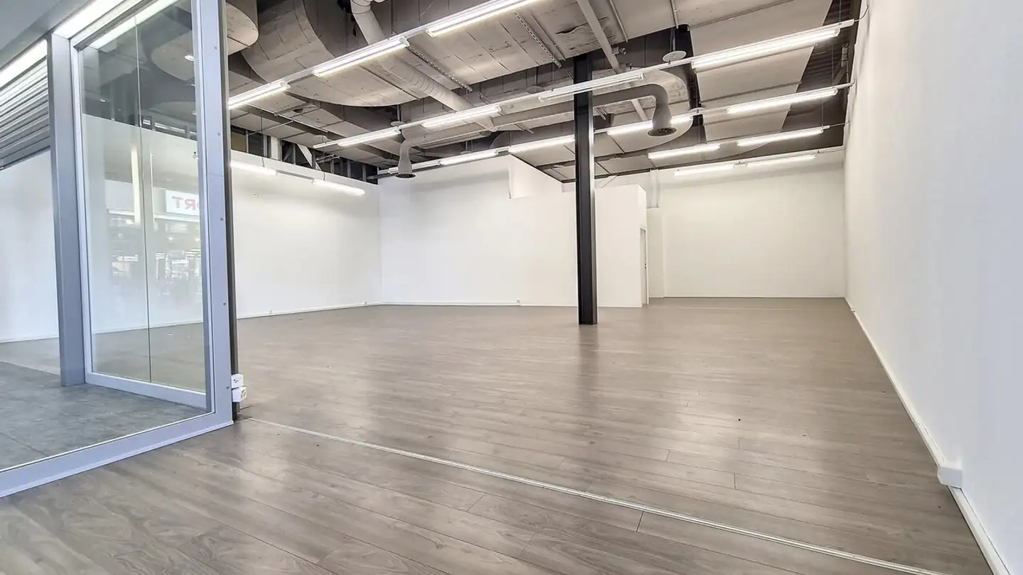 Arcade à louer - Route Cantonale 4, 1964 Conthey - Photo 2