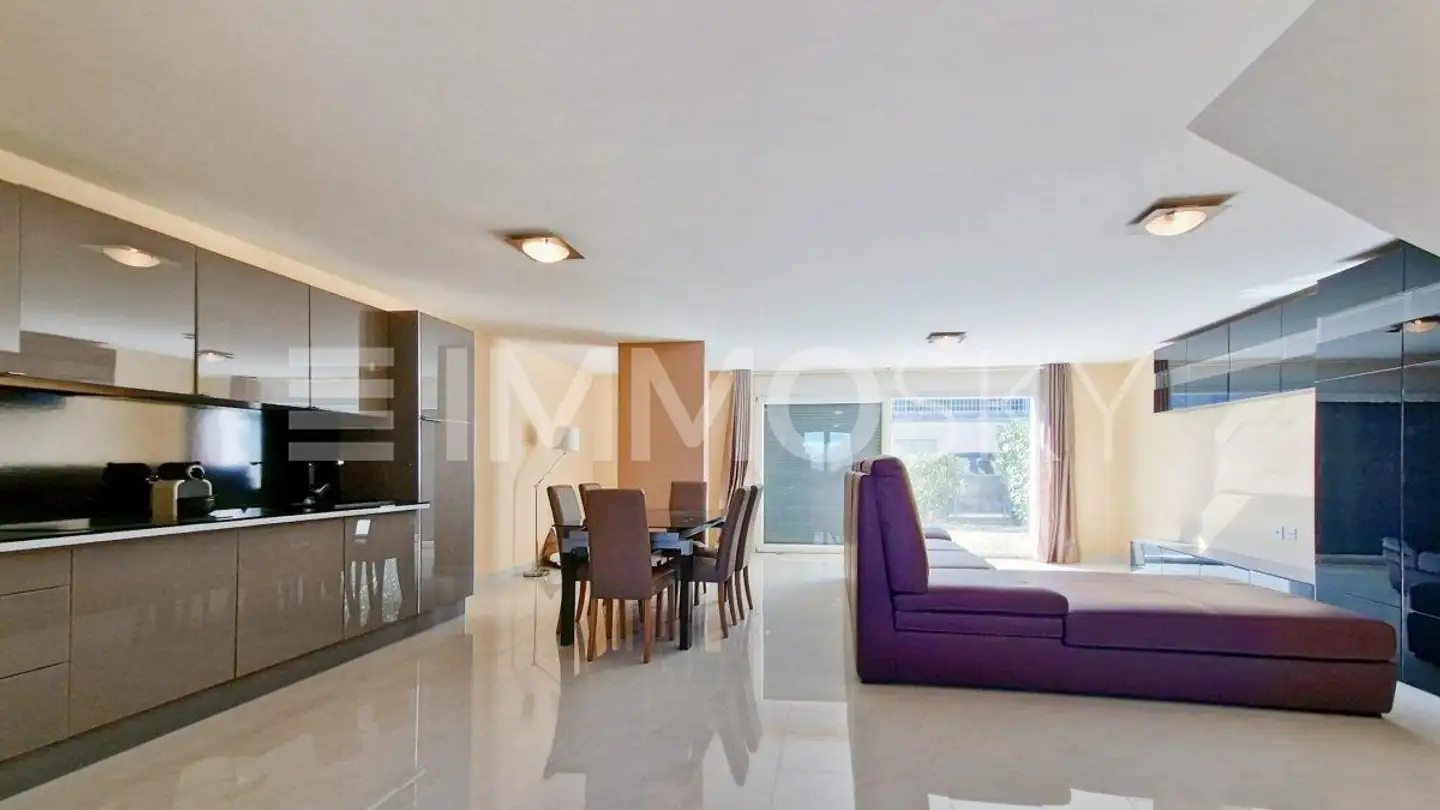 Office space for sale - 1, 1166 Perroy - Photo 2