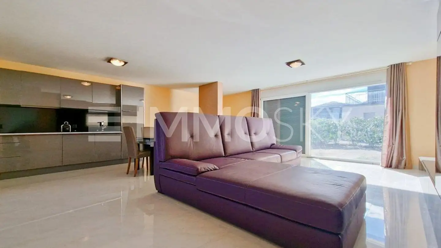 Office space for sale - 1, 1166 Perroy - Photo 3