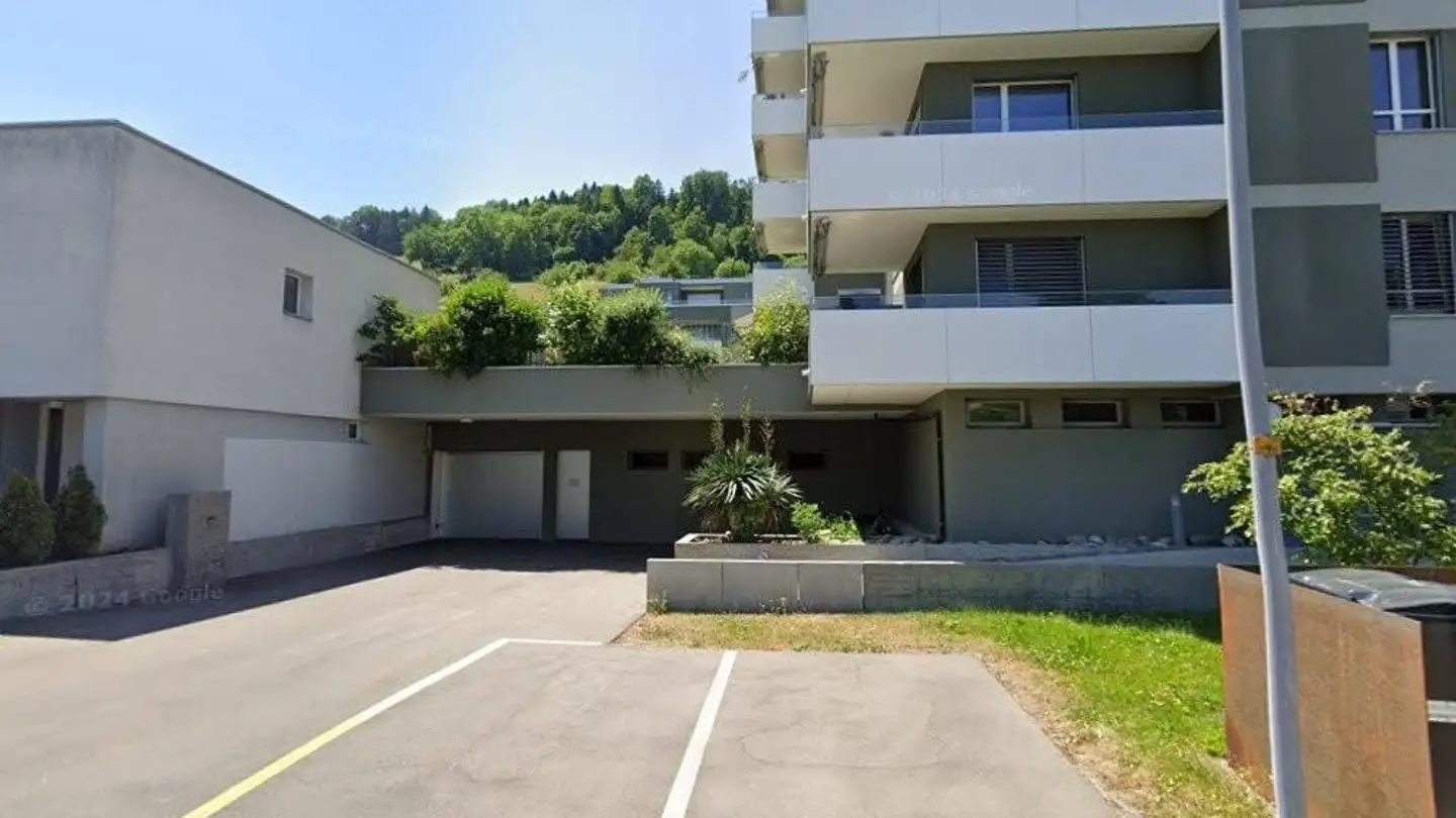 Underground parking space for rent - 8942 Oberrieden