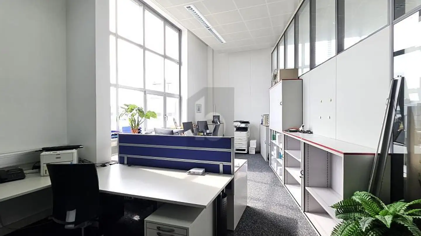 Office space for rent - 8184 Bachenbülach - Photo 3