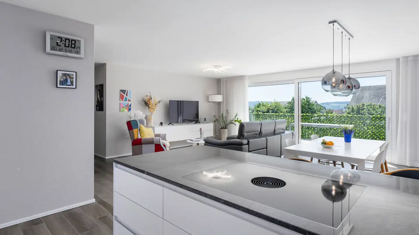 Appartamento in vendita - 8605 Gutenswil
