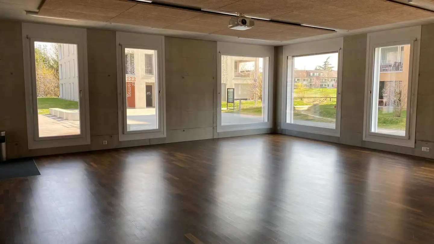 Commercial for rent - Rue Jakob-Stämpfli / Jakob-Stämpfli-Strasse 120a, 2502 Biel/Bienne - Photo 4