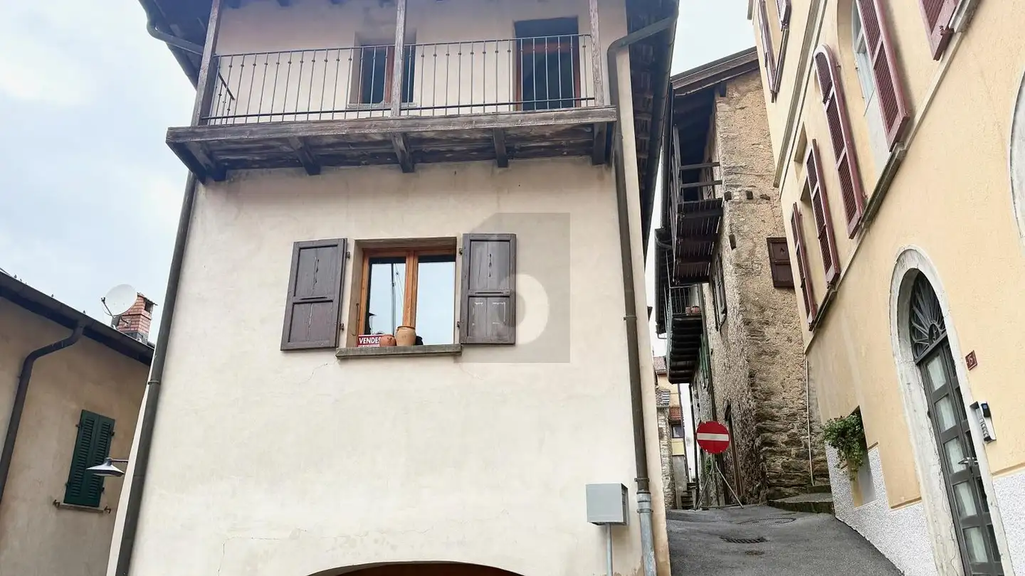 Chalet à vendre - 6838 Cabbio