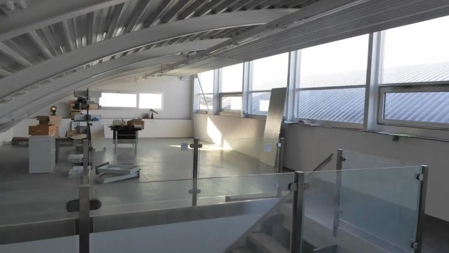 Commercial à louer - Route André-Piller 33g, 1762 Givisiez - Photo 4