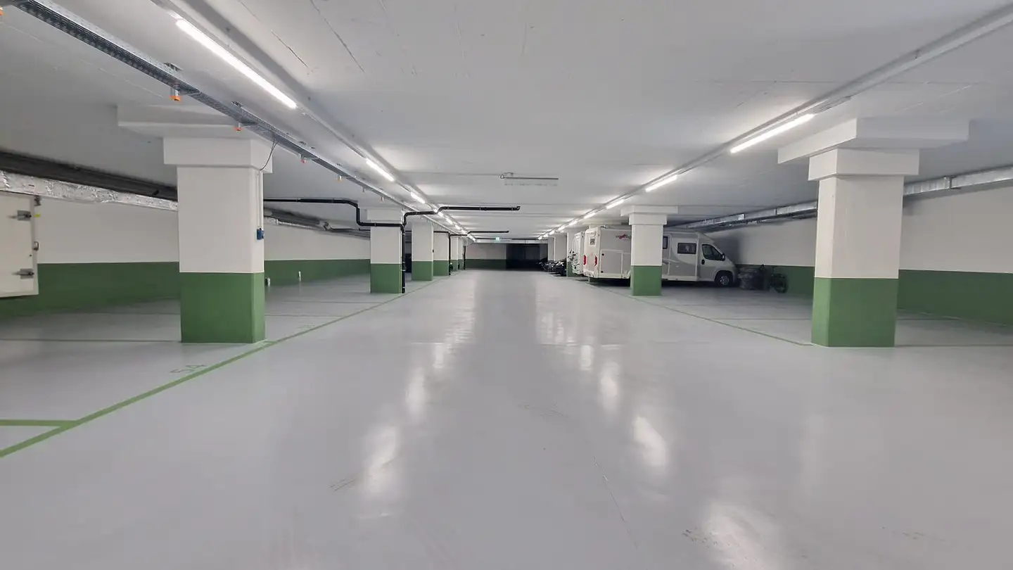 Place de parking souterraine à louer - Mülhauserstrasse 32, 4056 Basel