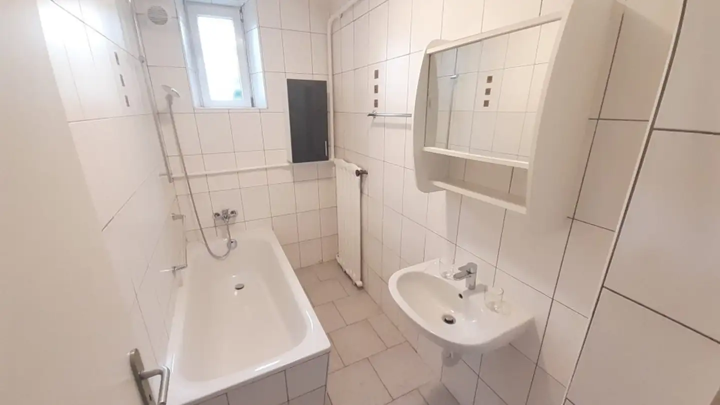 Apartment for rent - Rue De La Gare, 2610 St-Imier - Photo 4
