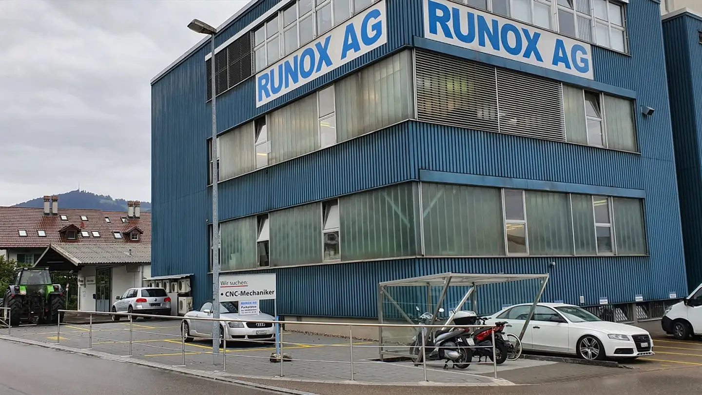 Parcheggio esterno in affitto - Bubikonerstrasse 39, 8635 Dürnten - Photo 3