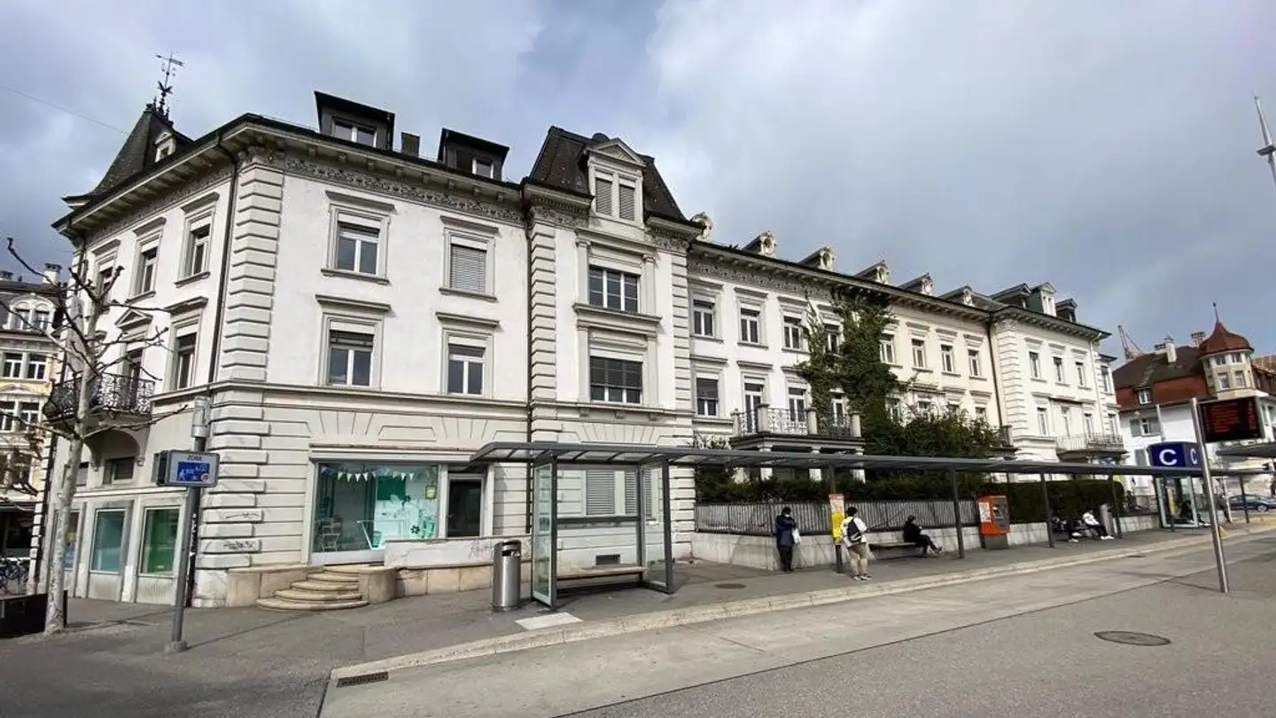 Negozio in affitto - Niklaus Konrad-Strasse 18, 4500 Solothurn