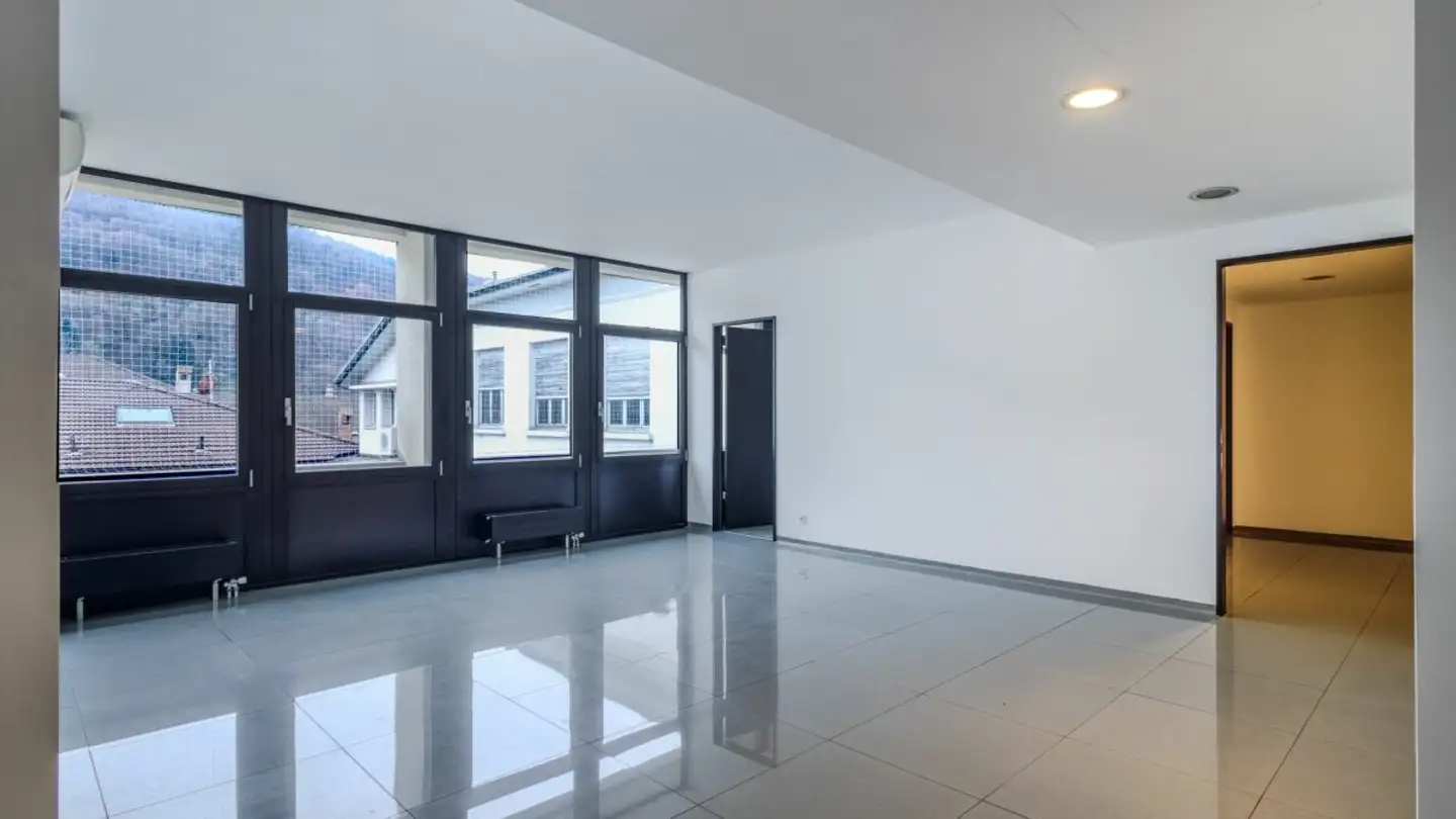 Spazio ufficio in affitto - Corso San Gottardo 25, 6830 Chiasso - Foto 3