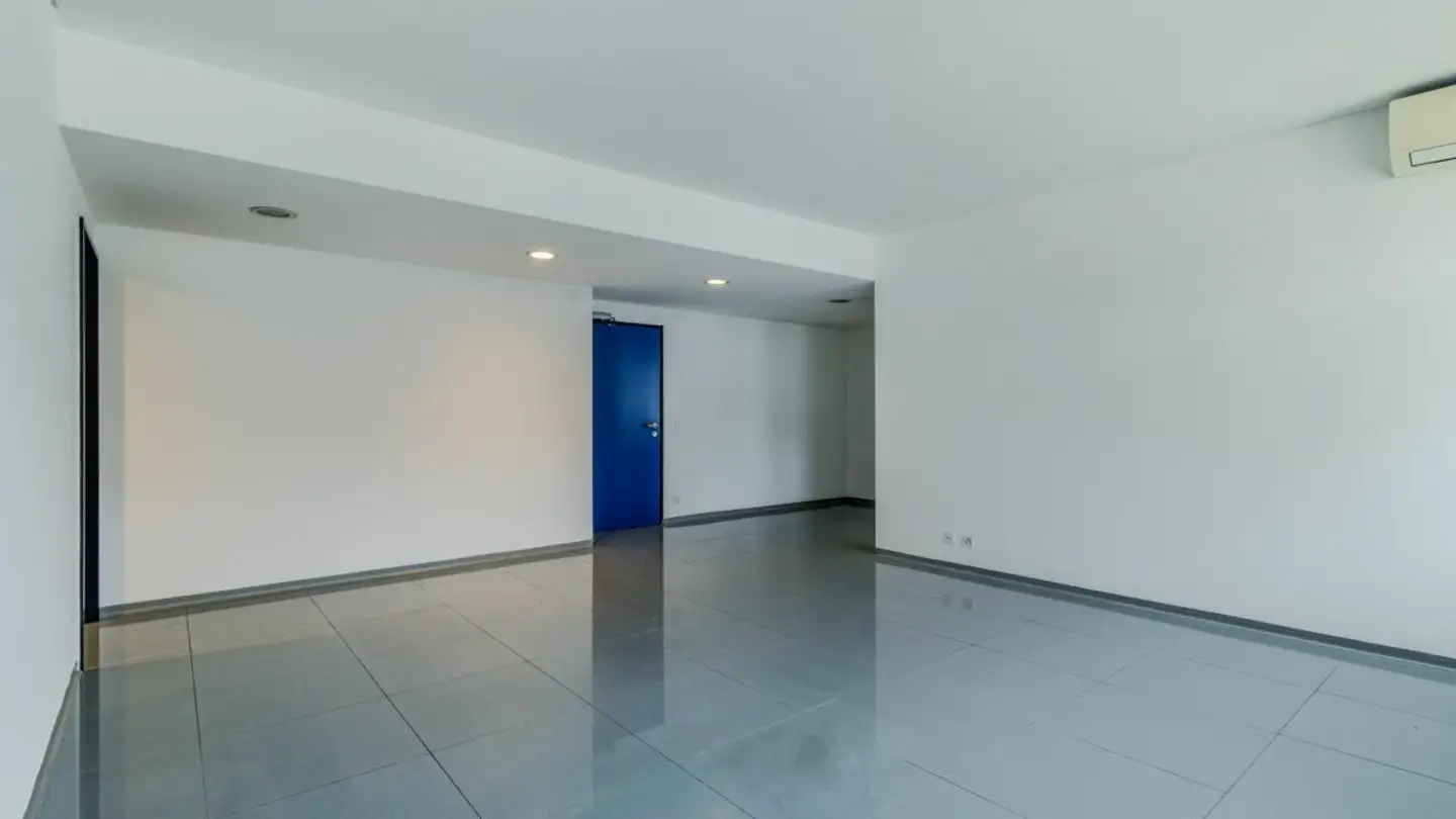 Spazio ufficio in affitto - Corso San Gottardo 25, 6830 Chiasso - Foto 2