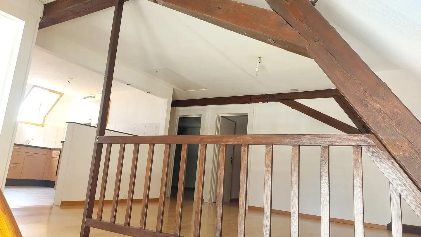 Dachgeschosswohnung mieten - Wehntalerstrasse 35, 8165 Oberweningen - Foto 4
