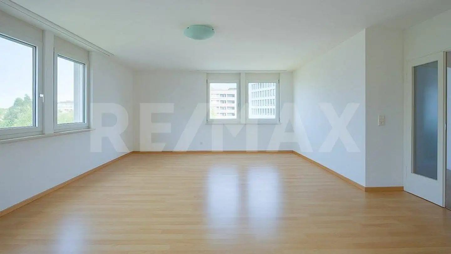 Appartamento in vendita - Bahnhofstrasse 16, 4133 Pratteln - Photo 2