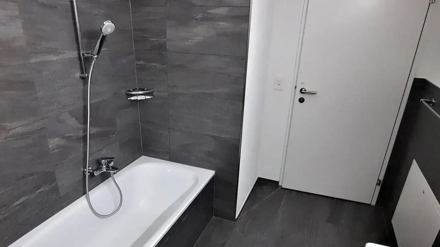 Doppelhaushälfte mieten - Rosenstrasse 22b, 8105 Regensdorf - Foto 2