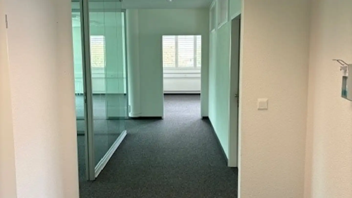 Spazio ufficio in affitto - Rohrmattstrasse 2, 4461 Böckten - Photo 2