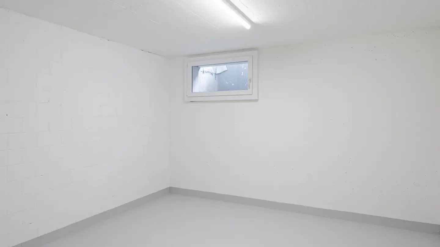Commercial for rent - Bauhofstrasse 8, 8630 Rüti ZH
