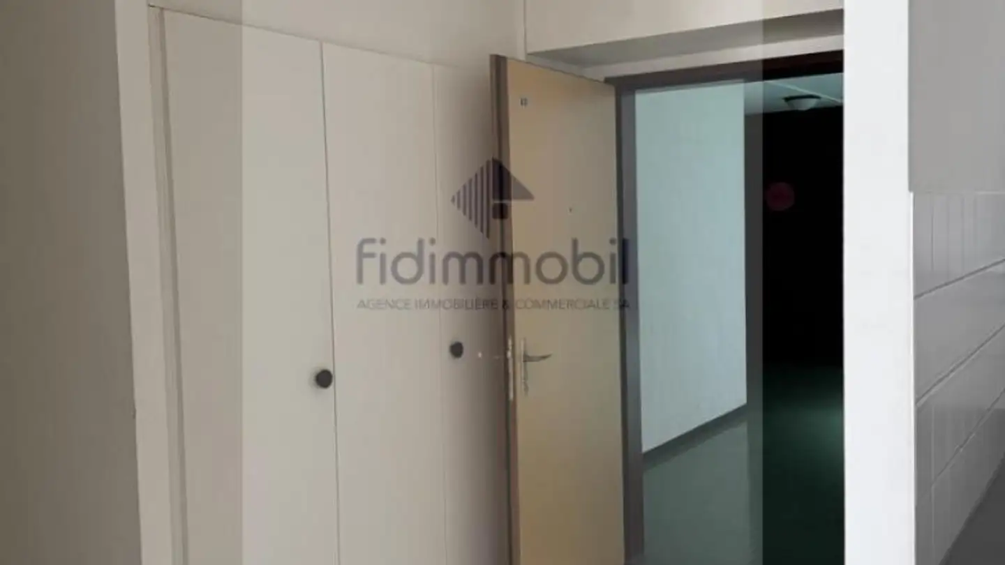 Wohnung mieten - Rue De L'écluse 36, 2000 Neuchâtel - Foto 2