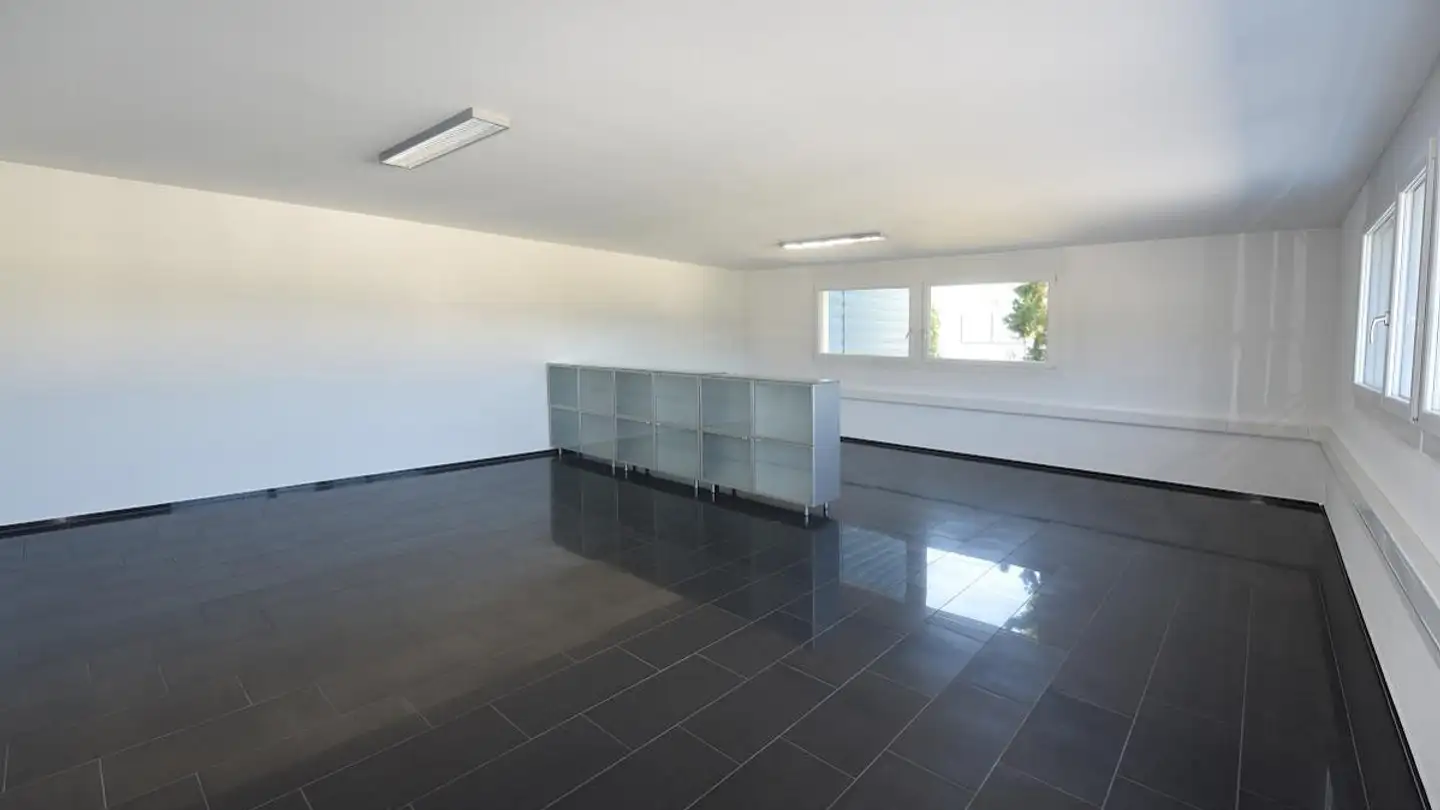 Bürofläche mieten - Dorfstrasse 45, 6035 Perlen - Foto 2